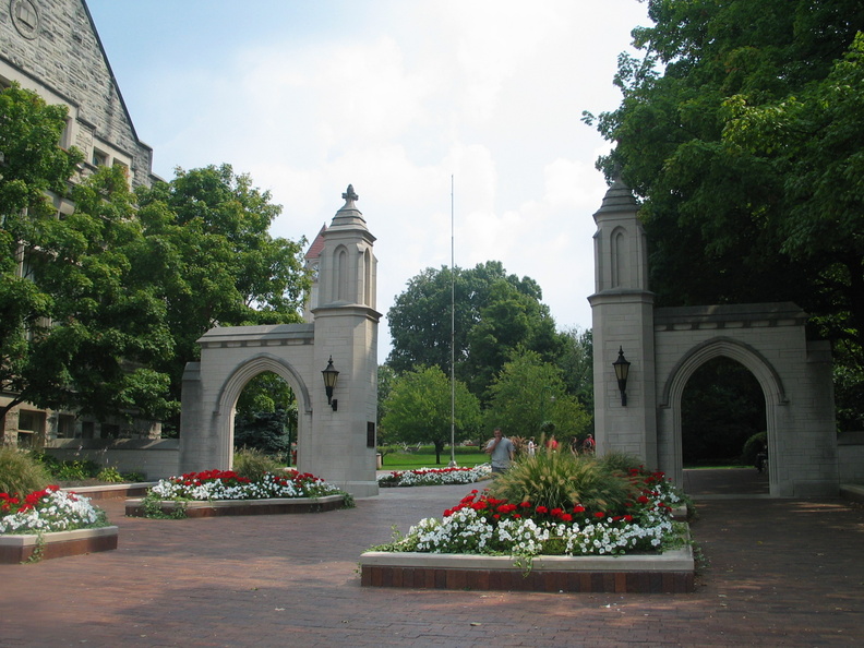2004 09-Indiana University Sample Gates-Towards Campus.jpg